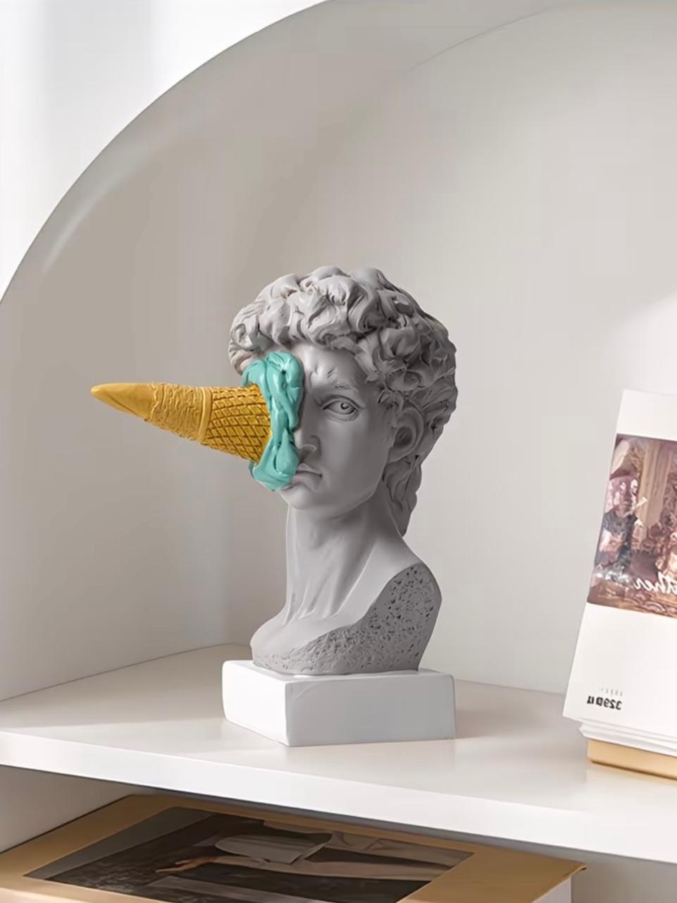 David Bust with Ice Cream